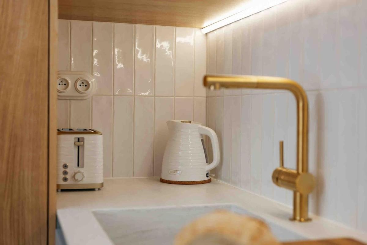 New! Mini-designer Rooftop Ac & Garden, Castle! Apartamento Praga