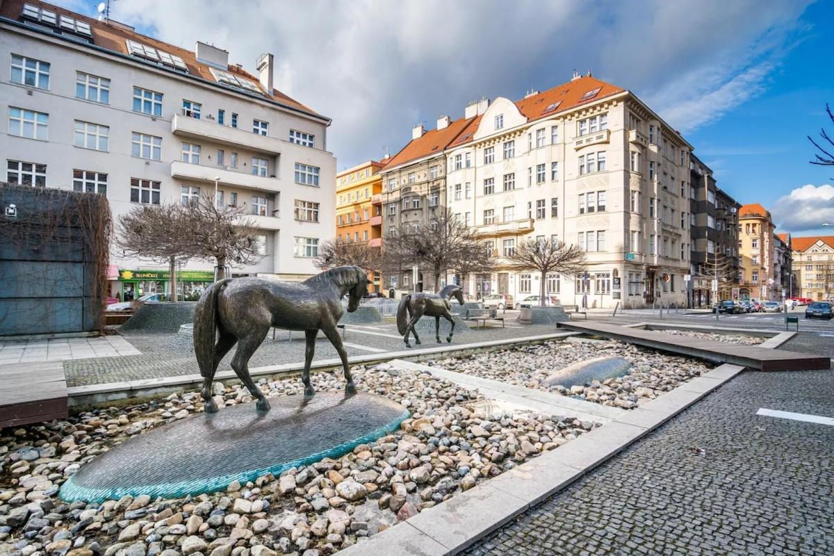 New! Mini-designer Rooftop Ac & Garden, Castle! Appartamento Praga
