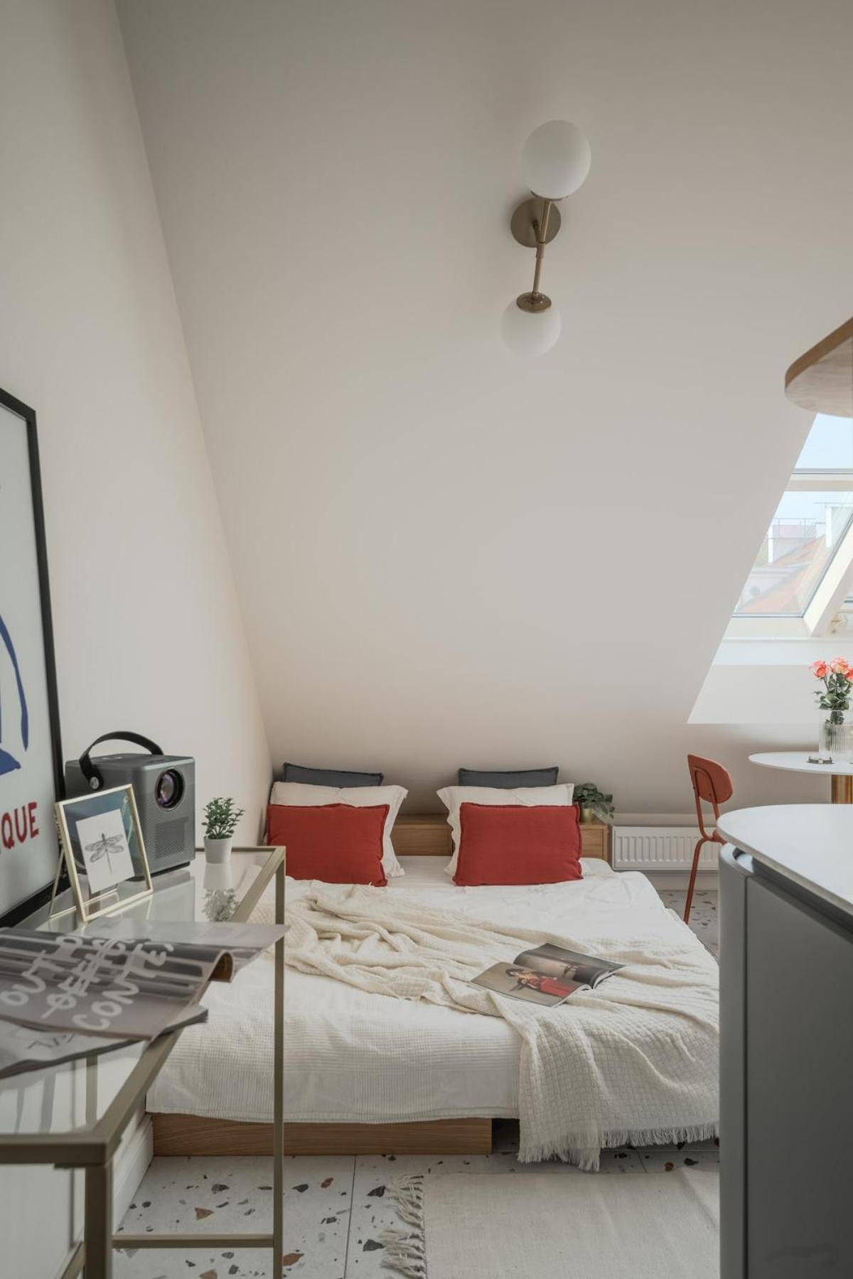 New! Mini-designer Rooftop Ac & Garden, Castle! Praga