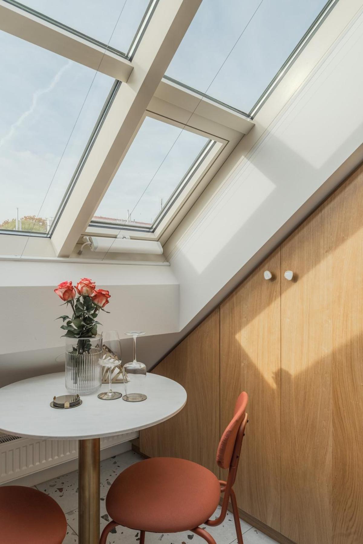 New! Mini-designer Rooftop Ac & Garden, Castle! * Praga